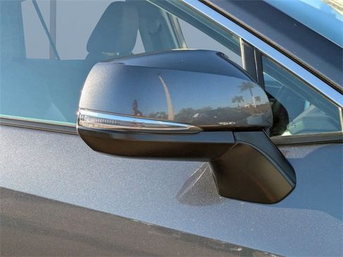 Used 2025 Toyota RAV4 XLE image 11