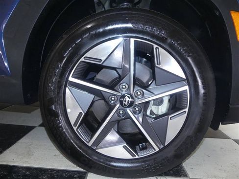 Used 2025 Hyundai Tucson SEL AWD/4WD image 36