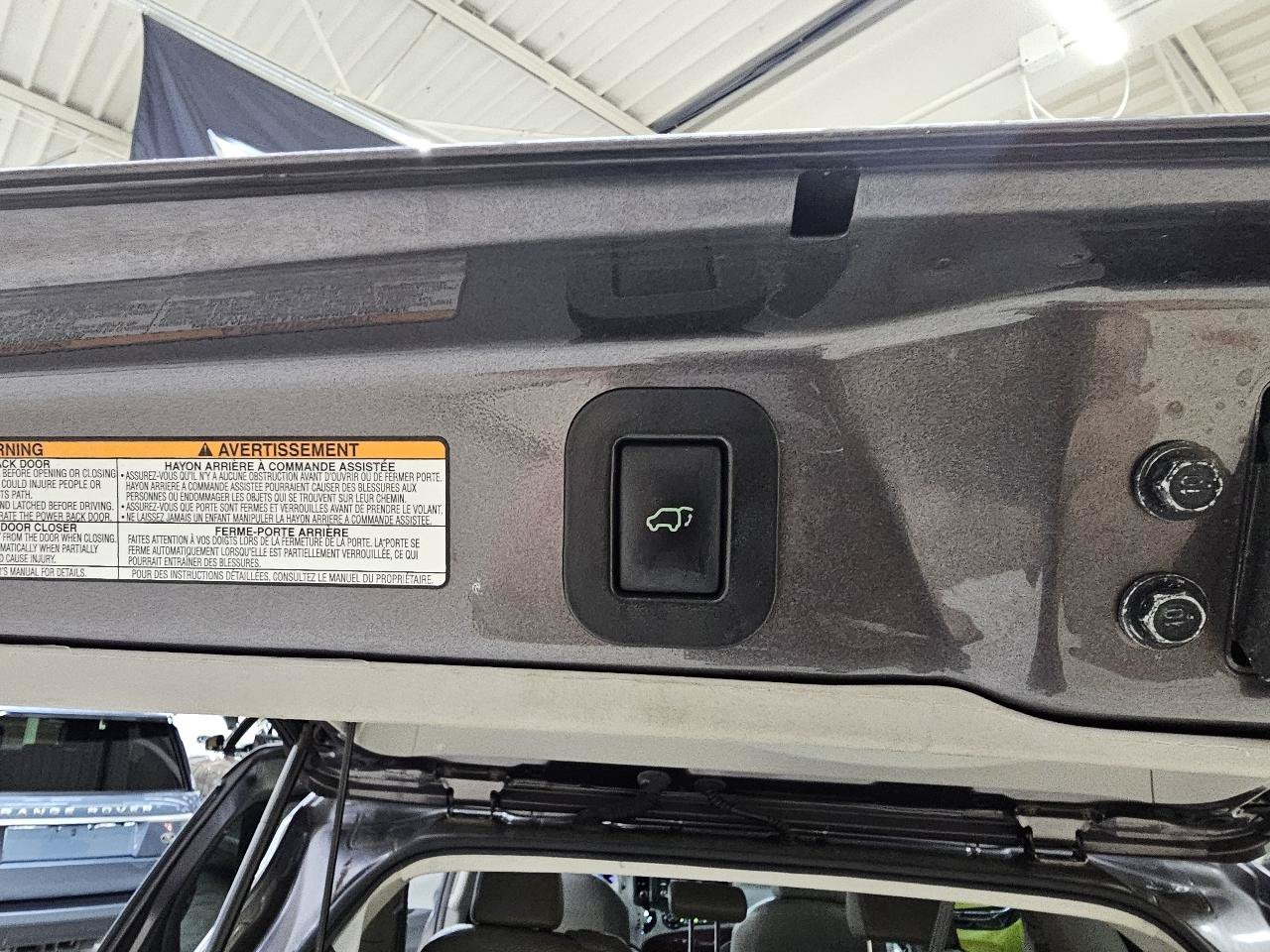 Used 2013 Toyota Sienna XLE FWD image 16