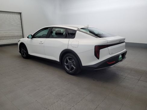 Used 2025 Kia K4 FWD image 3