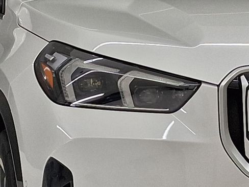 New 2026 BMW X1 xDrive28i w/ Convenience Package image 9