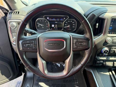 Used 2021 GMC Sierra 1500 Denali w/ Denali Ultimate Package AWD/4WD image 33