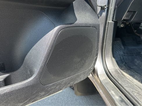 Used 2021 Toyota Tacoma SR5 image 33