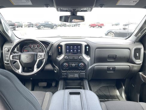 Used 2019 Chevrolet Silverado 1500 RST AWD/4WD image 17