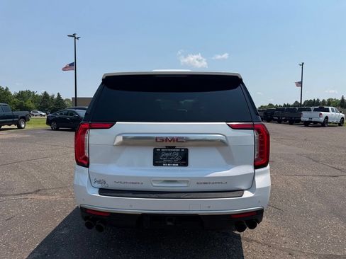 Used 2022 GMC Yukon XL Denali w/ Denali Ultimate Package AWD/4WD image 6