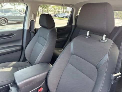 Certified 2025 Honda CR-V EX image 20