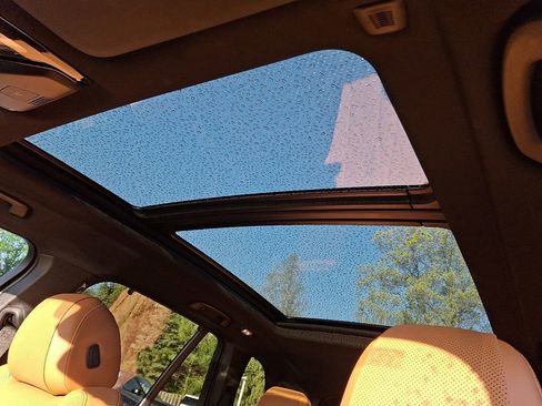 Used 2024 BMW X5 xDrive40i w/ Executive Package image 11