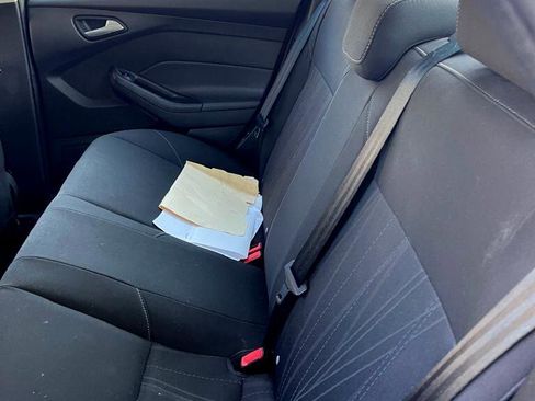 Used 2015 Ford Focus SE image 14