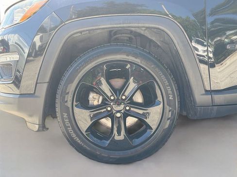 Used 2019 Jeep Compass Altitude image 33