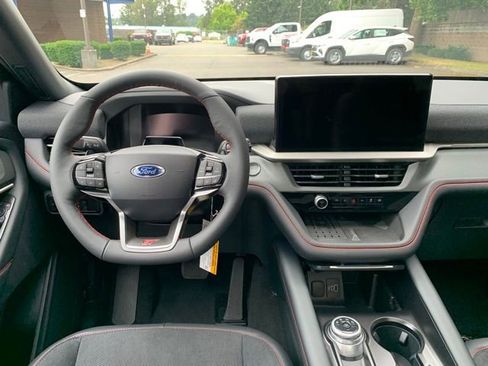 New 2025 Ford Explorer ST w/ Sun And Sound Package image 21