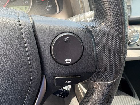 Used 2013 Toyota RAV4 XLE FWD image 14