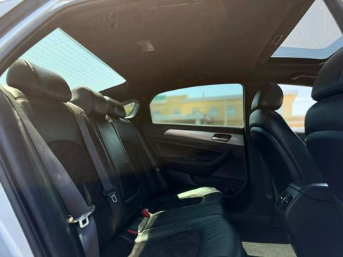 Used 2018 Hyundai Sonata Sport FWD image 15