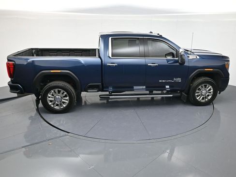 Used 2022 GMC Sierra 3500 Denali w/ Denali Ultimate Package image 46