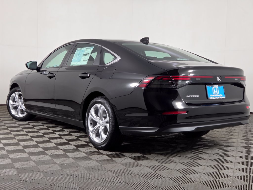 New 2026 Honda Accord LX image 8