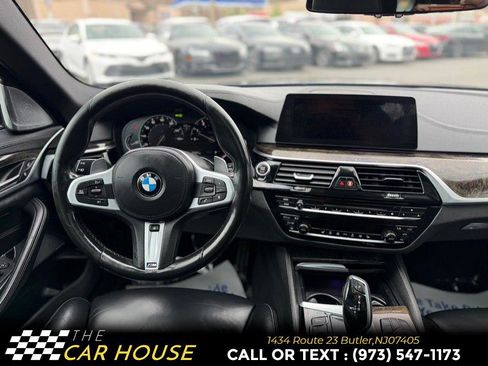 Used 2017 BMW 540i xDrive image 26