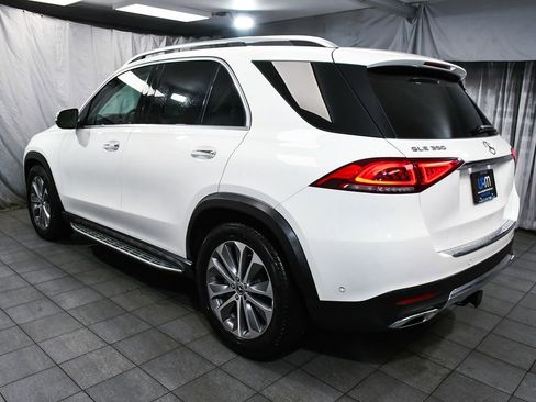Used 2022 Mercedes-Benz GLE 350 4MATIC w/ Premium Package image 4