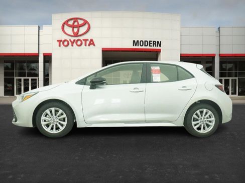 New 2026 Toyota Corolla SE image 10