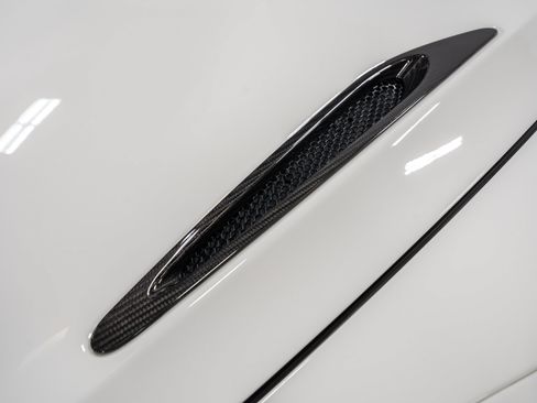 Used 2021 McLaren 720S Performance RWD image 32