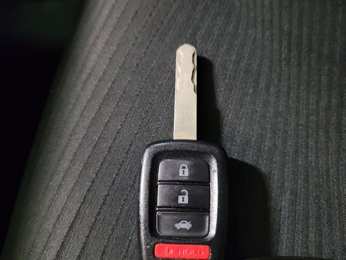 Used 2017 Honda Accord LX image 32