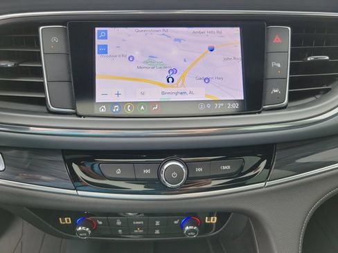 Used 2022 Buick Enclave Essence w/ Experience Buick Package image 18