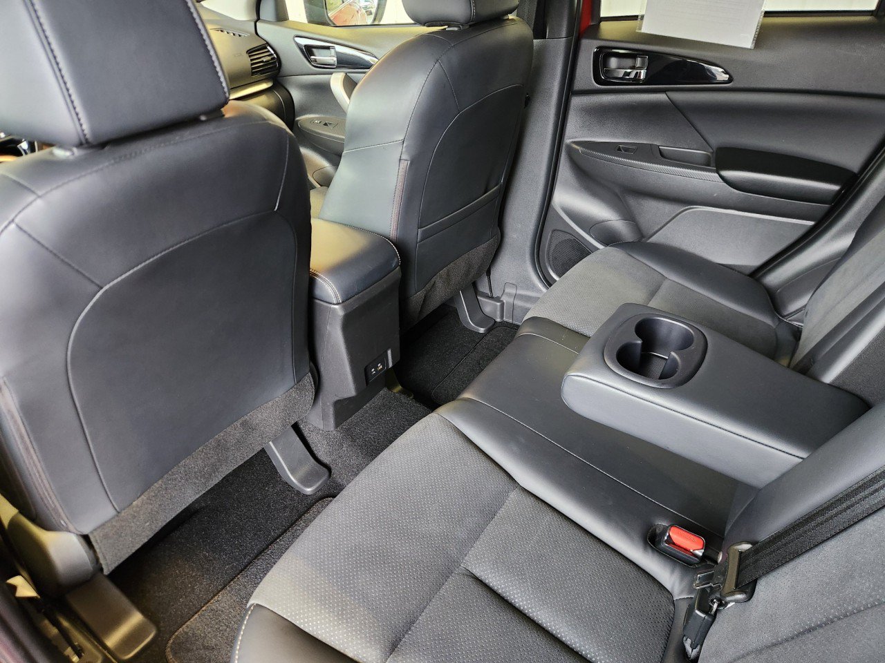 Used 2024 Mitsubishi Eclipse Cross SE AWD/4WD image 22