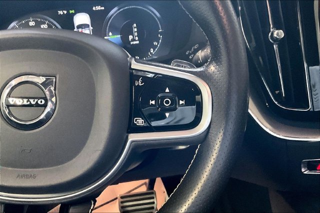Used 2019 Volvo XC60 T8 R-Design w/ Advanced Package AWD/4WD image 21