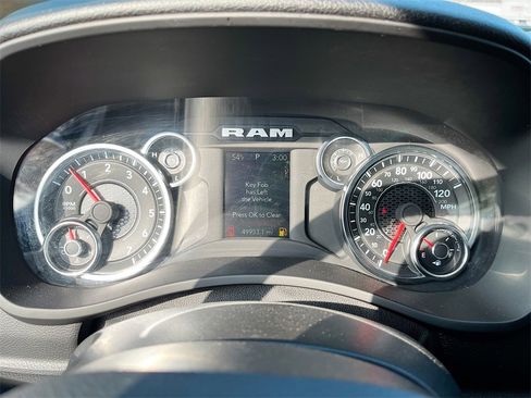 Used 2024 RAM 2500 Big Horn image 12