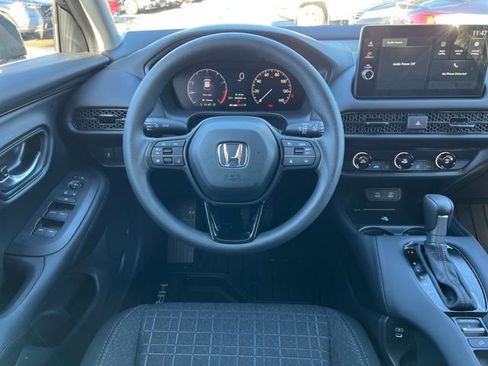 New 2026 Honda HR-V LX image 12