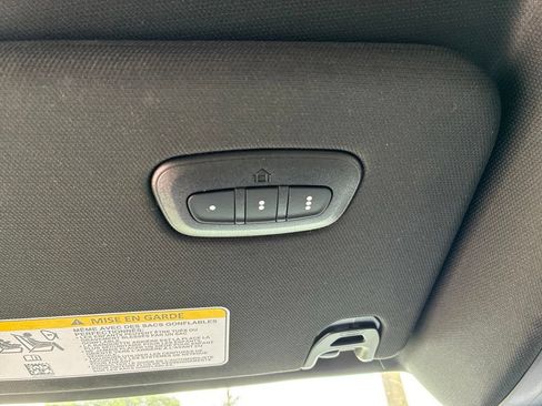 Used 2026 RAM 1500 Laramie AWD/4WD image 18