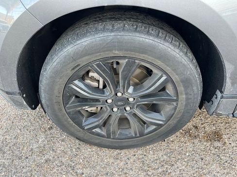 Used 2024 Ford Edge SE w/ Black Appearance Package image 20