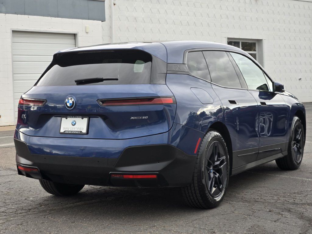Certified 2024 BMW iX xDrive50 AWD/4WD image 8