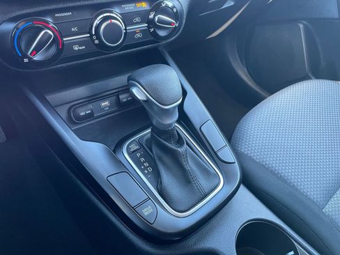 Used 2025 Kia Soul LX w/ LX Technology Package image 39