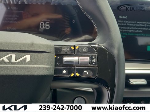 New 2026 Kia Sorento LX FWD image 23