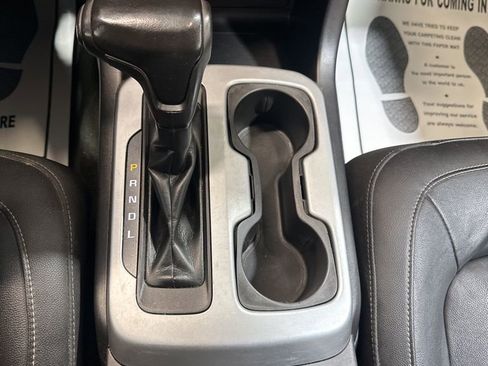 Used 2018 Chevrolet Colorado ZR2 image 32