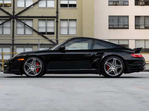 Used 2007 Porsche 911 Turbo AWD/4WD image 9