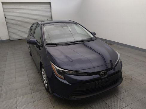 Used 2025 Toyota Corolla LE FWD image 14