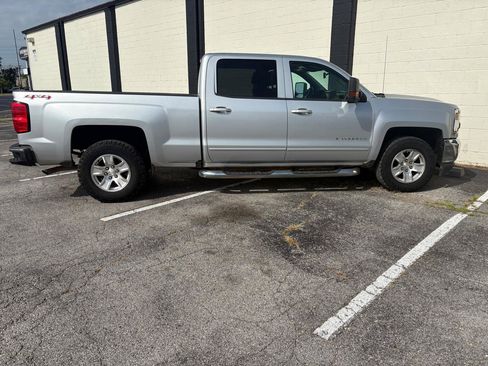 Used 2016 Chevrolet Silverado 1500 LT w/ Trailering Package AWD/4WD image 4