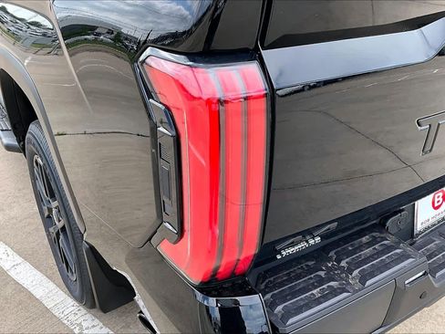 New 2026 Toyota Tundra Limited AWD/4WD image 14