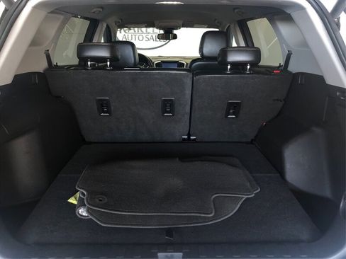 Used 2020 GMC Terrain SLT w/ Preferred Package FWD image 12