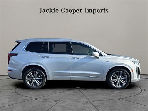 Used 2020 Cadillac XT6 Premium Luxury image 6