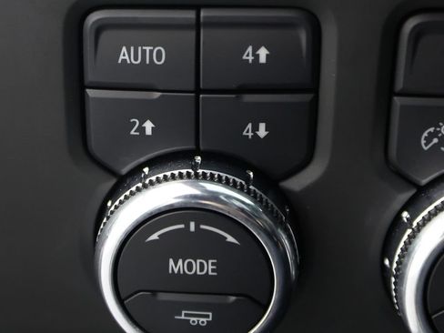 Used 2025 GMC Sierra 1500 Denali Ultimate AWD/4WD image 26