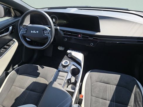 Used 2022 Kia EV6 GT-Line w/ GT-Line Suede Seat Package AWD/4WD image 27