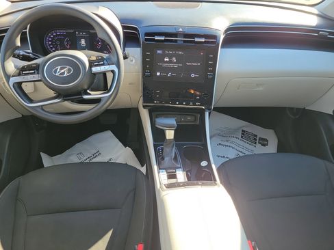 Used 2024 Hyundai Tucson SEL image 16