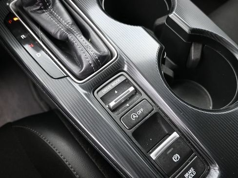 Used 2024 Honda Civic Sport image 17