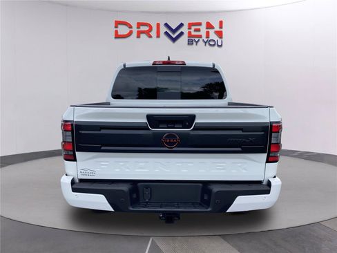 New 2026 Nissan Frontier Pro-X w/ Pro-X Convenience Package RWD image 6