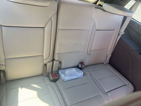 Used 2025 GMC Yukon Denali w/ Denali Reserve Package AWD/4WD image 24