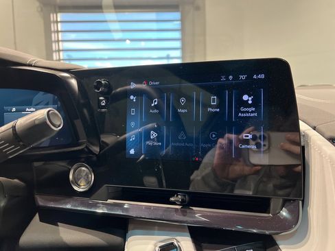 Used 2024 Chevrolet Corvette Stingray Preferred Cpe w/ Z51 Performance Package image 19