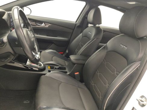 Used 2023 Kia Forte GT-Line w/ GT-Line Premium Package image 17