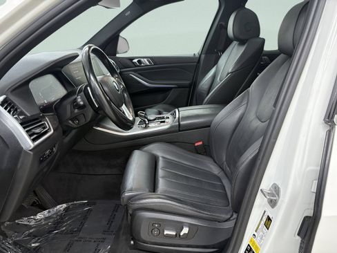 Used 2021 BMW X5 xDrive40i w/ Convenience Package image 11