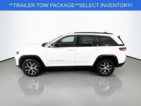 New 2025 Jeep Grand Cherokee Limited w/ Luxury Tech Group II image 4